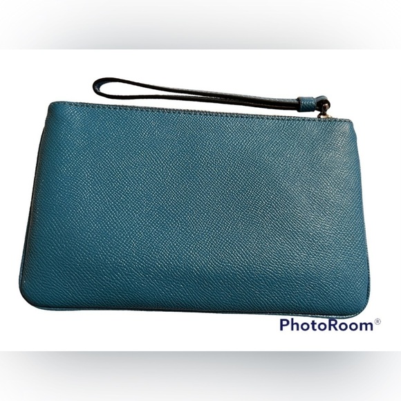 COACH LARGE WRISTLET BLUE - Picture 2 of 4